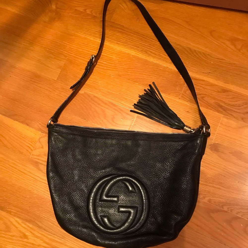 Gucci black leather shoulder bag AUTHENTIC
